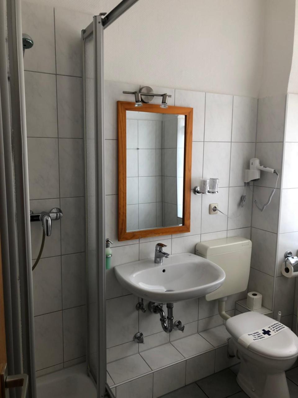 Rheinischer Hof Leverkusen Exterior foto
